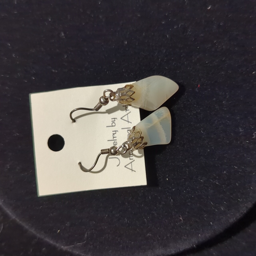 Natural quartz dangle earrings